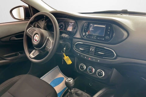 Fiat Tipo Sedán Diésel 1.6 96kW (130CV) manual 6v