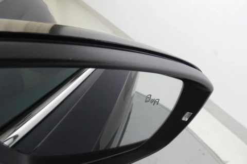 Volkswagen T-Cross   1.0 TSI Sport DSG7 81kW