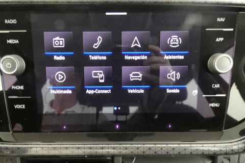 Volkswagen T-Cross   1.0 TSI Sport DSG7 81kW