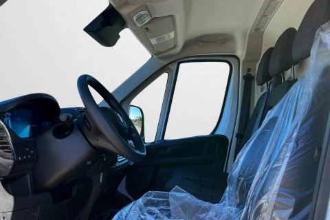 Opel Movano Furgón L2 H2 3.5T Diesel 140 Manual