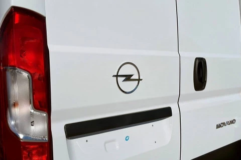 Opel Movano Furgón L2 H2 3.5T Diesel 140 Manual