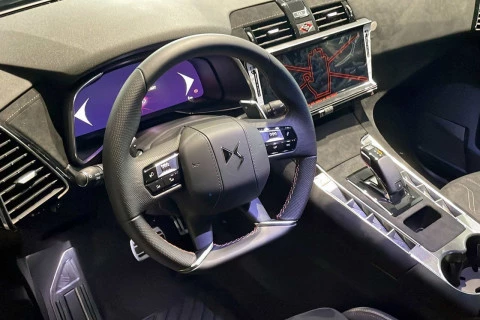 DS 7 BlueHDi 130 AT PALLAS