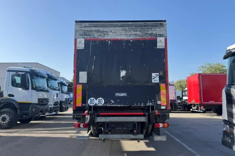 Mercedes-Benz Antos 1824 L