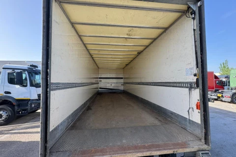 Mercedes-Benz Antos 1824 L