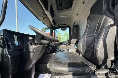 Mercedes-Benz Antos 1824 L