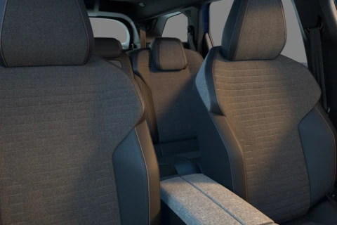 Peugeot 5008 Hybrid 1.2 107KW Allure Exclusive eDCS6