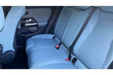 Mercedes-Benz GLA GLA 200 D