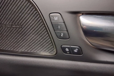 Volvo V60 T8 Recharge AWD
