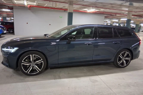 Volvo V60 T8 Recharge AWD