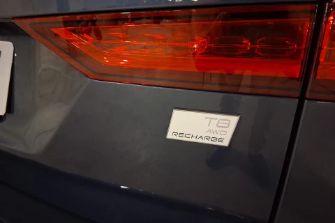 Volvo V60 T8 Recharge AWD