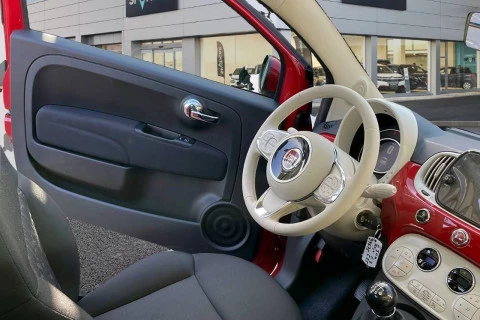 Fiat 500 Dolcevita 1.0 Hybrid 51KW (70 CV)