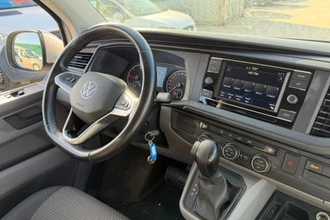 Volkswagen Caravelle Premium Corta 2.0 TDI 110kW BMT DSG