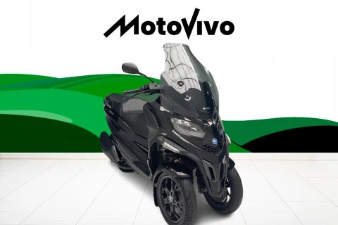 Piaggio Beverly 400 HPE .