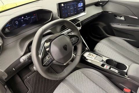 Peugeot 208 Allure HYBRID 110 eDCS6