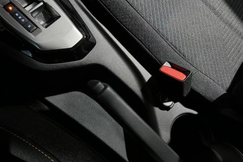 Peugeot 2008 N2008 Style Hybrid 145 eDCS6