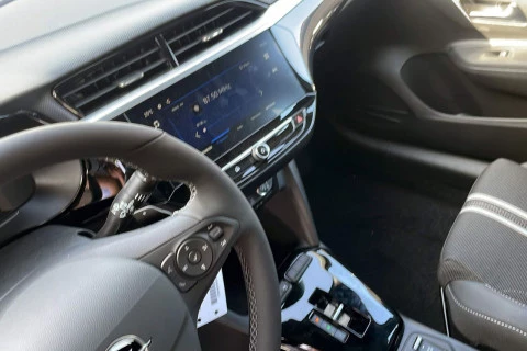 Opel Corsa 1.2T XHLHybrid 81kW GS eDCT