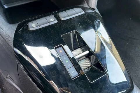 Opel Corsa 1.2T XHLHybrid 81kW GS eDCT