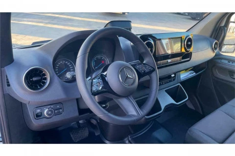Mercedes-Benz Sprinter eSprinter 320 PRO LARGO (56kWh)