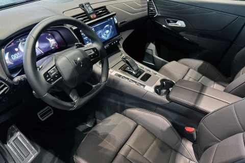 DS 7 E-TENSE 225 SAINT EXUPERY