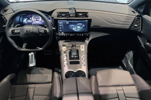 DS 7 E-TENSE 225 SAINT EXUPERY