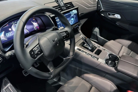 DS 7 E-TENSE 225 SAINT EXUPERY