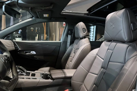 DS 7 E-TENSE 225 SAINT EXUPERY