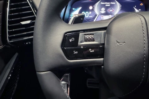 DS 7 E-TENSE 225 SAINT EXUPERY