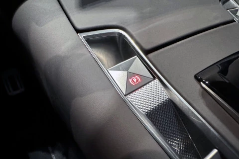 DS 7 E-TENSE 225 SAINT EXUPERY