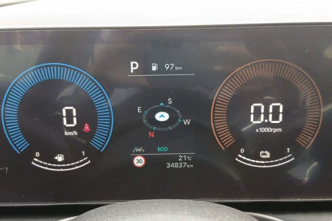 Hyundai Tucson 1.6T HEV Klass AT 158 kW (215 CV)