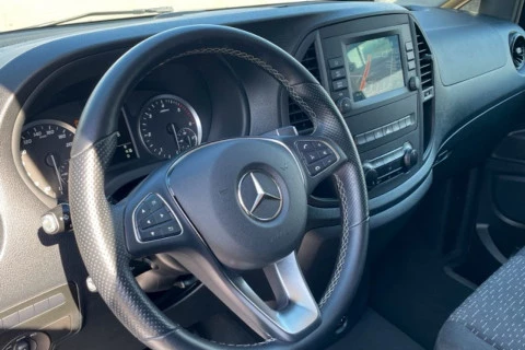 Mercedes-Benz Vito 116CDI AT 120kW Tourer Pro Larga