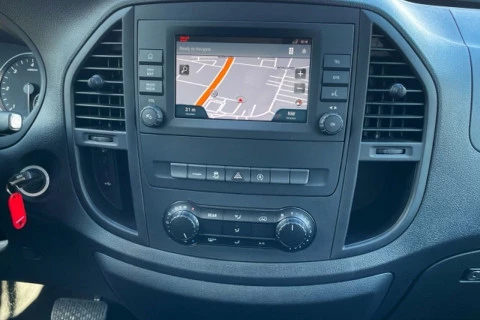 Mercedes-Benz Vito 116CDI AT 120kW Tourer Pro Larga