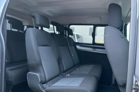 Peugeot Expert Combi BlueHDi 120 S&S Standard