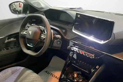 Peugeot 208 Allure HYBRID 110 eDCS6