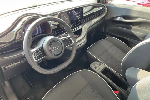 Fiat 500 Monotrim Hb 320km 85kW (118CV)