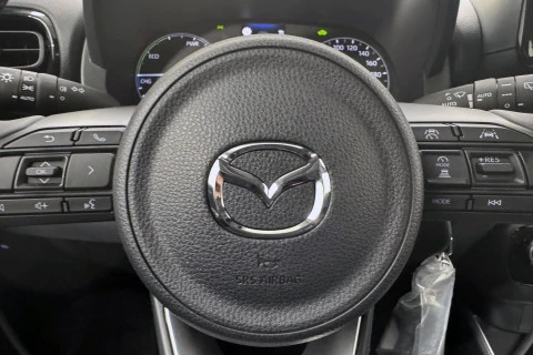 Mazda2 1.5 85 kW (116 CV) CVT Centre-line