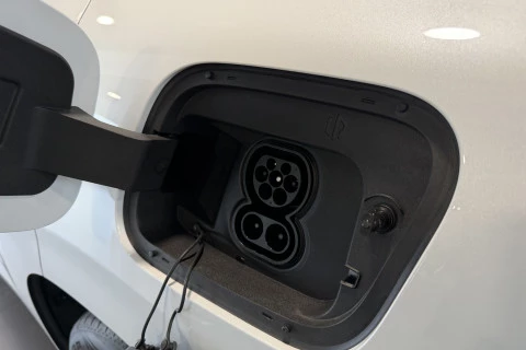 Leapmotor C10 C10 REEV 28.4 kWh Design REEV Hybrid A