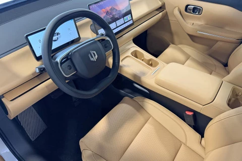 Leapmotor C10 C10 REEV 28.4 kWh Design REEV Hybrid A