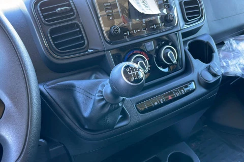 Opel Movano Nuevo Furgón 3.5T L2H2 2.2BlueHDi 140 MT6