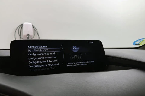 Mazda3 2.5L e-SKYACTIV G MHEV 103kW Centre-line