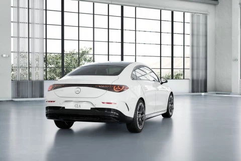 Mercedes-Benz CLA CLA 180 con tecnología híbrida