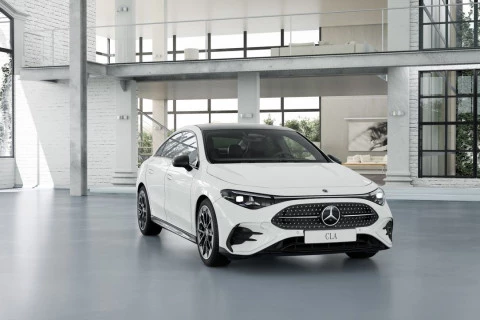 Mercedes-Benz CLA CLA 180 con tecnología híbrida