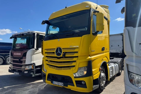 Mercedes-Benz Actros 1845 LS