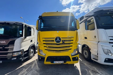 Mercedes-Benz Actros 1845 LS