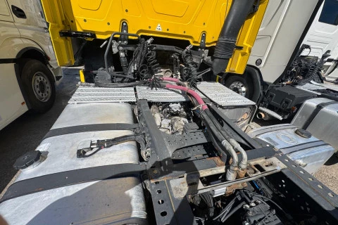 Mercedes-Benz Actros 1845 LS