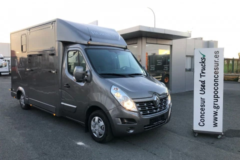 Renault Trucks Master 2.3 / para transporte de 2 caballos