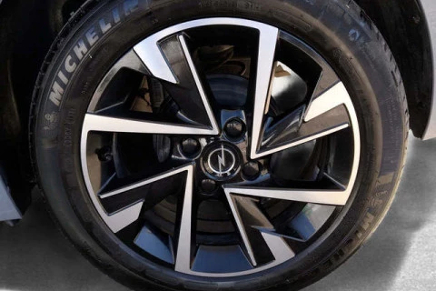 Opel Corsa 1.2 T XHL GS 74 kW (100 CV)