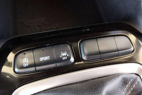 Opel Corsa 1.2 T XHL GS 74 kW (100 CV)