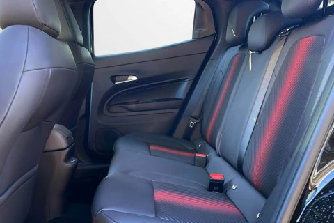 Alfa Romeo Junior Ibrida Speciale 107kW (145CV)