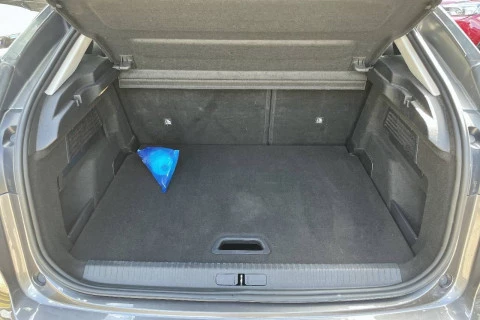 Citroën C4 PureTech 130 S&S 6v Shine