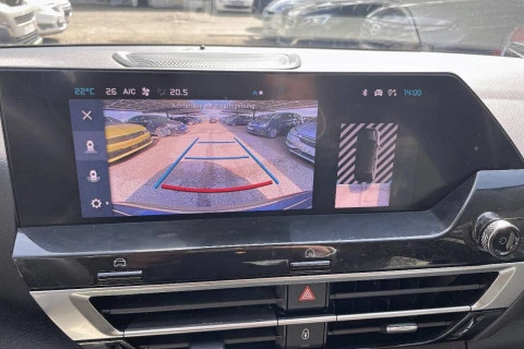 Citroën C4 PureTech 130 S&S 6v Shine